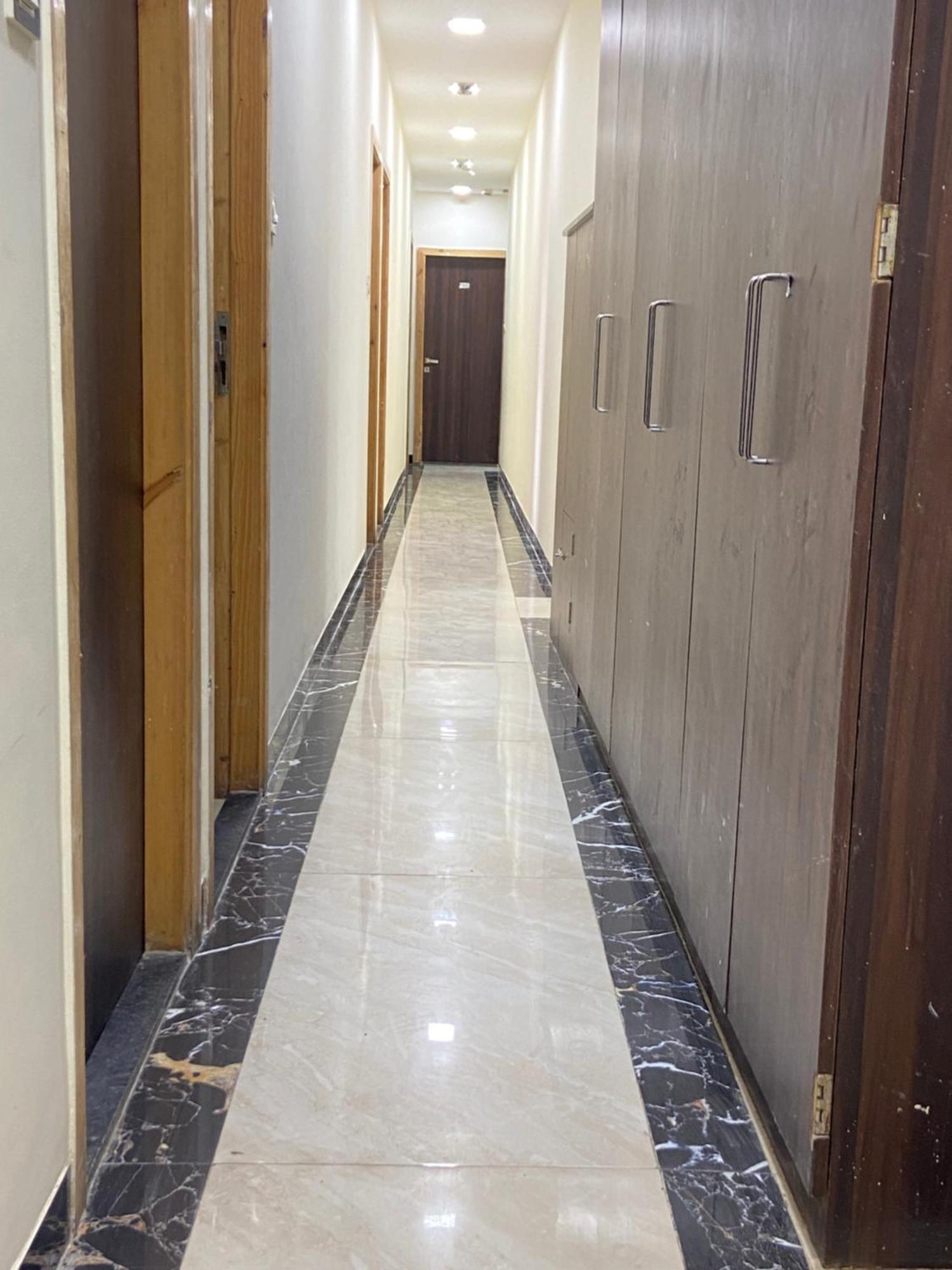 Hotel Blue Wellington - Near Mumbai Airport ภายนอก รูปภาพ